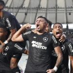 Athletico-PR sonda Victor Sá, do Krasnodar (Foto: Vitor Silva/Botafogo)