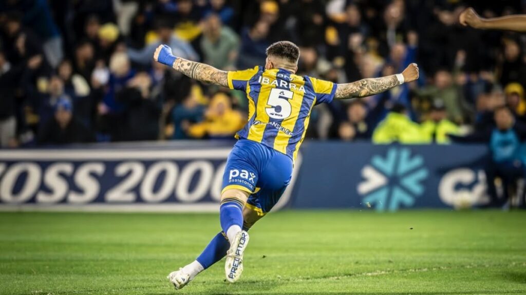 Athletico-PR busca volante Ibarra