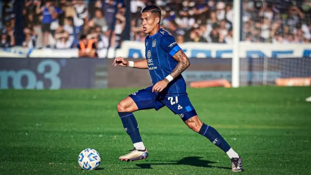 Athletico-PR abre negociações com Juan Camilo Portilla