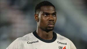 Athletico-PR chega ao número de estrangeiros permitidos