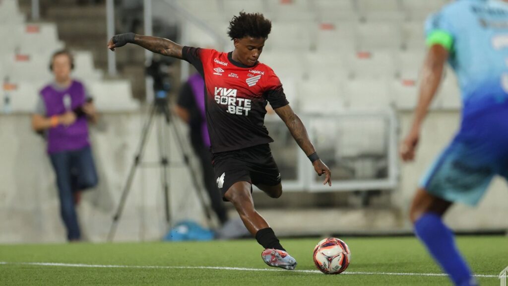 Athletico-PR estreia com vitória sobre o Andraus