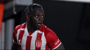 Athletico-PR contrata Cetré, do Estudiantes