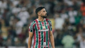 Athletico-PR tem interesse no zagueiro Ignácio