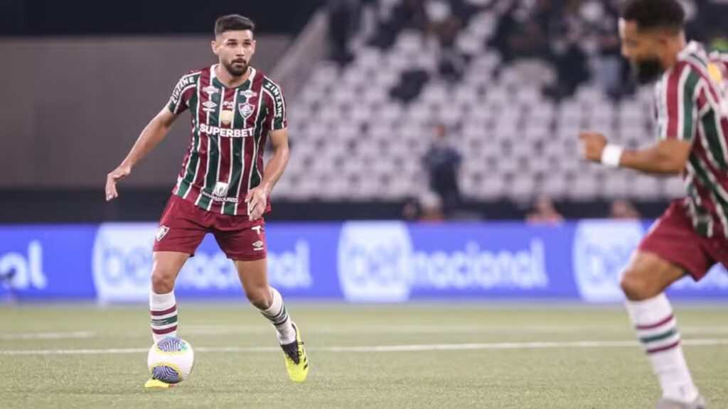 Athletico-PR tem interesse no zagueiro Ignácio