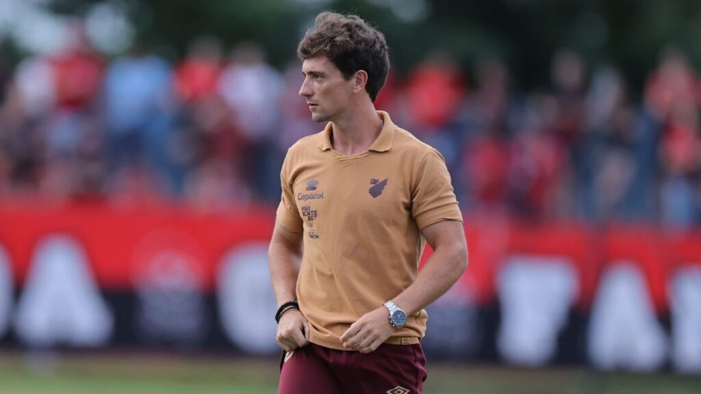 Athletico-PR estreia com vitória sobre o Andraus