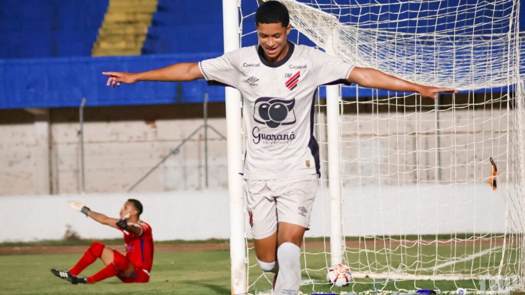 Athletico-PR vence Maricá na Copinha 2026