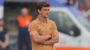 Athletico-PR vence Foz do Iguaçu com aspirantes