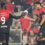 Athletico-PR vence Santos em casa