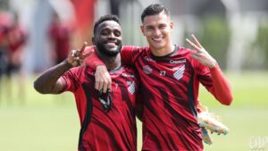 Athletico-PR tem meia que pode ser convocado para seleção