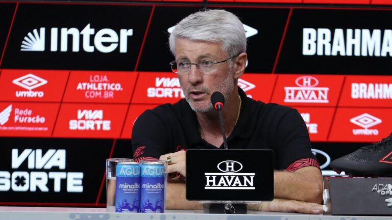 Athletico-PR perde para Corinthians em casa