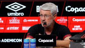 Athletico-PR é eliminado pelo Londrina no Paranaense