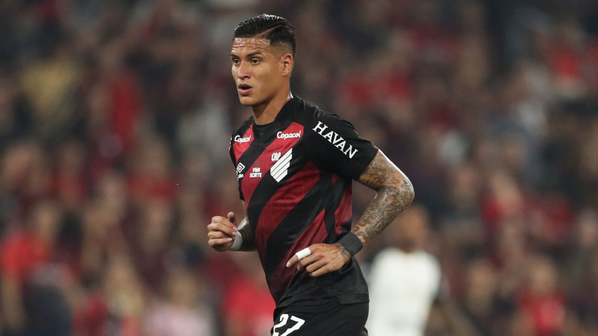 Athletico-PR perde para Corinthians em casa