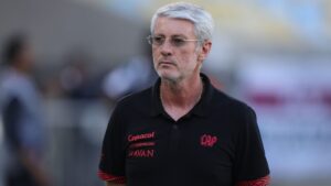 Athletico-PR é derrotado pelo Fluminense pelo Brasileiro