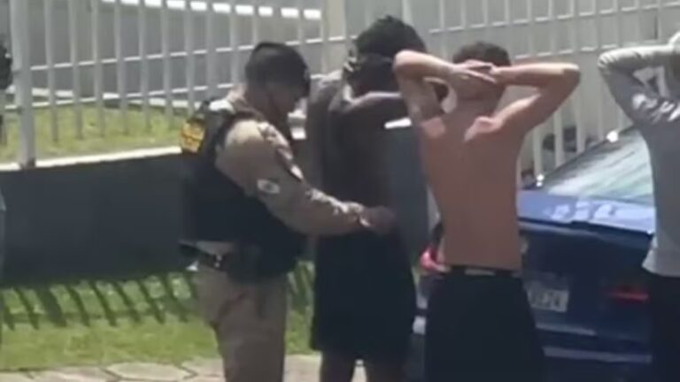 Bruninho do Athletico-PR é flagrado dirigindo