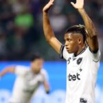 Athletico-PR enfrenta Botafogo desfalcado