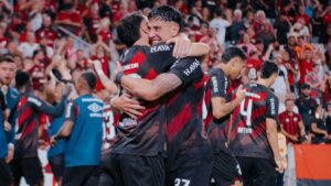 Athletico-PR vence Botafogo pelo Brasileirão