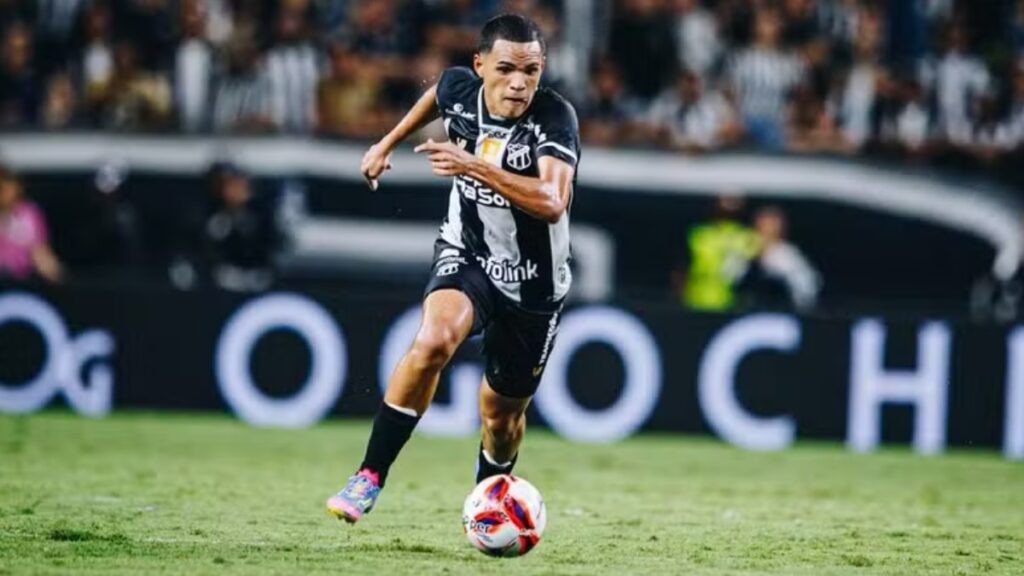 Athletico-PR monitora Melk