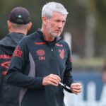 Odair prepara Athletico-PR contra Bahia