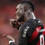 Athletico-PR vence Coritiba e convence pelo Brasileirão