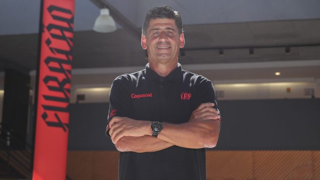 Diretor da base do Athletico-PR é escolhido a dedo