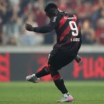 Athletico-PR tem Viveros que decide contra Vitória