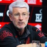 Odair dá notícias do Athletico-PR que vence Vitória pelo Brasileirão