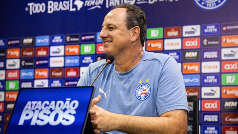 Rogério Ceni vence Athletico-PR com Bahia