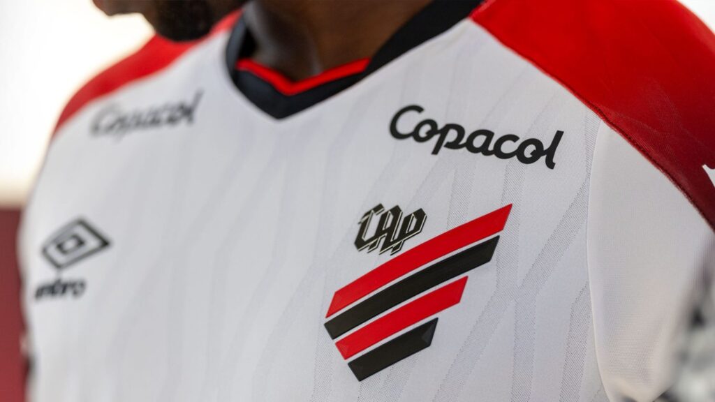 Athletico-PR anuncia nova camisa 2 em 2026