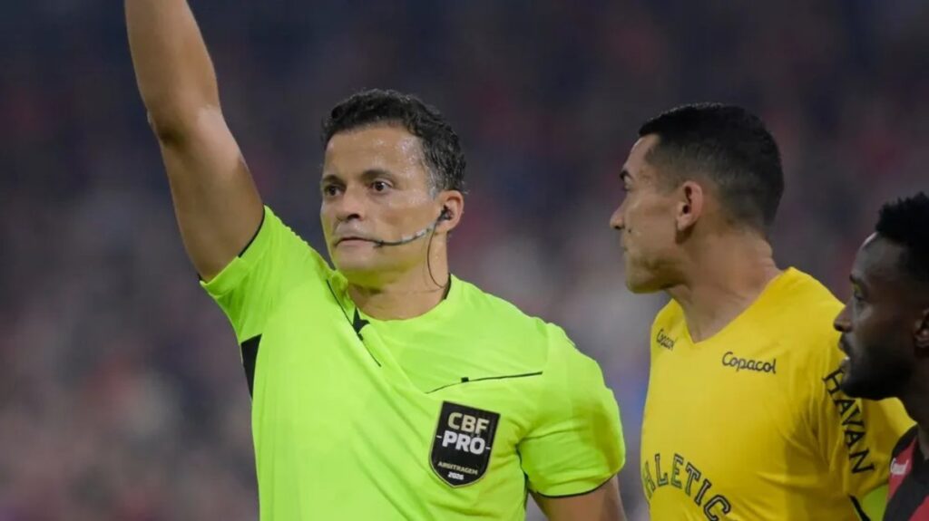 Athletico-PR é prejudicado pela arbitragem contra Grêmio