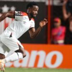 Athletico-PR avança na Copa do Brasil contra Atlético-GO