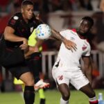 Athletico-PR avança na Copa do Brasil contra Atlético-GO
