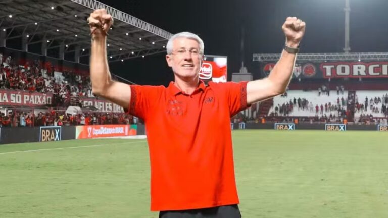 Athletico-PR avança na Copa do Brasil contra Atlético-GO