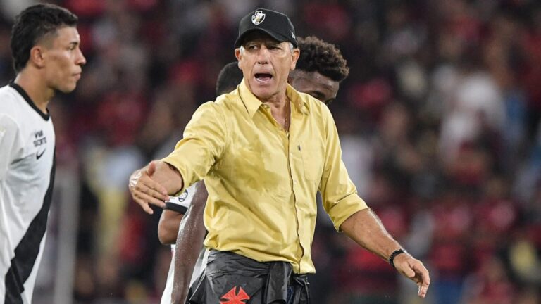 Athletico-PR se prepara para enfrentar Vasco