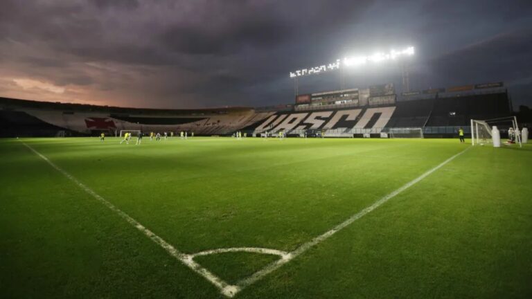 Saiba onde assistir Vasco x Athleticp-PR pelo Campeonato Brasileiro